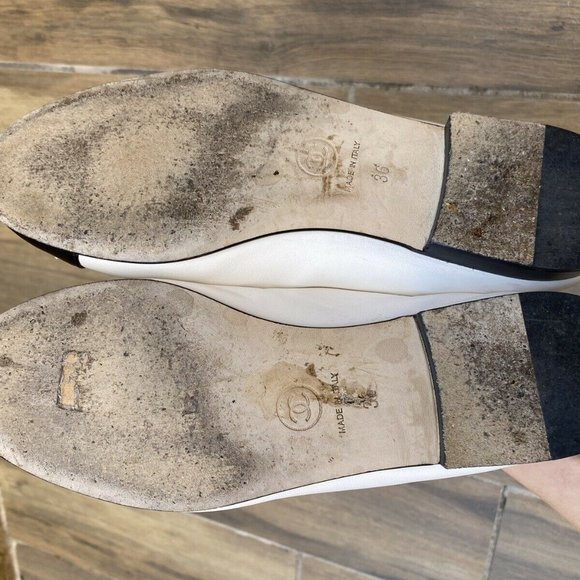 Chanel Ballet Lambskin Flats - Picture 11 of 12